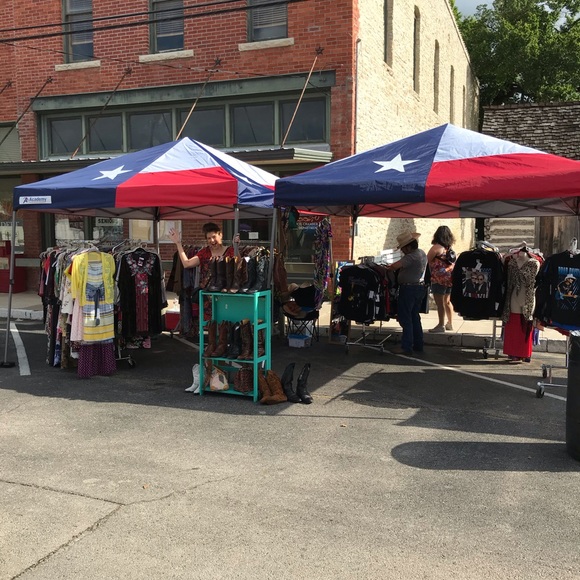 Meet your Posher, Rodney - Picture 3 of 14